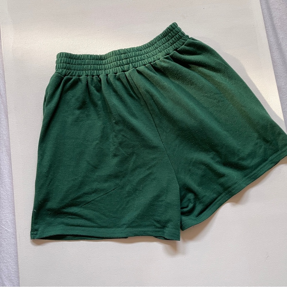 Green athletic shorts loungewear athleisure size small